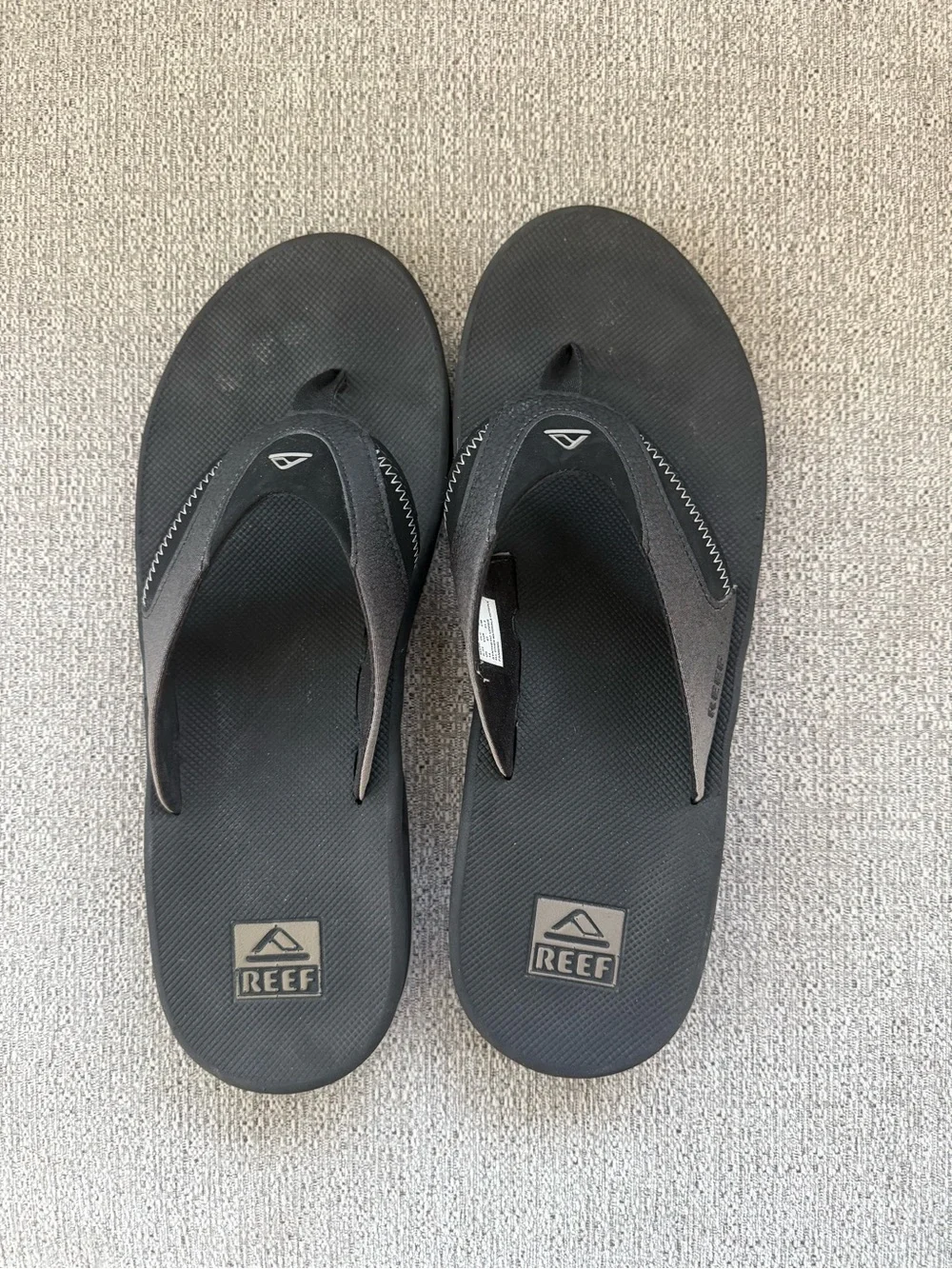 Reef Men's Black Cushion Flip Flops